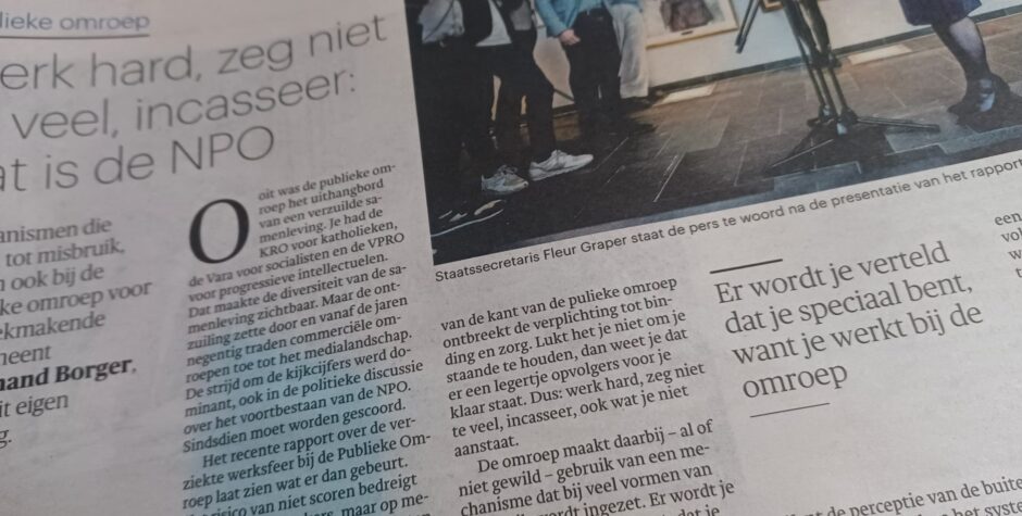 Werk hard, zeg niet te veel, incasseer: dat is werken bij de NPO